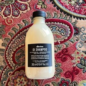 Davines OI shampoo